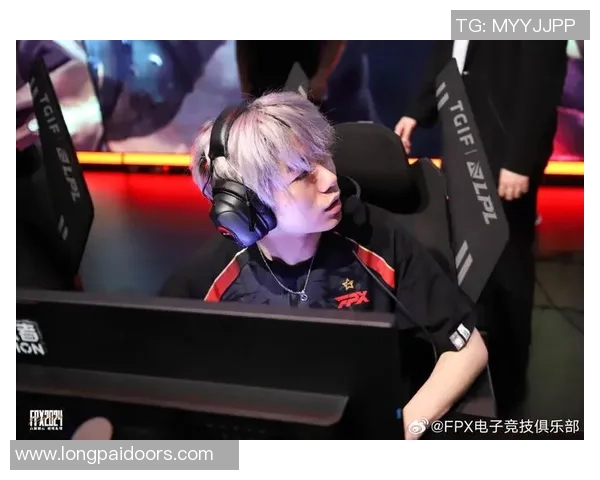 FPX的成长之路:从新秀到世界大师赛的辉煌蜕变故事 FPX的成长之路:从新秀到世界大师赛的辉煌蜕变故事