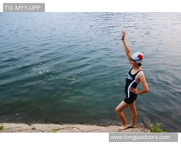 游泳对心理健康的积极作用及其改善情绪和减压的机制探析